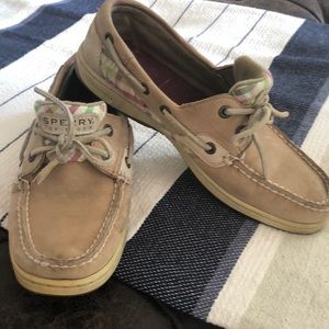 Sperry boat shoes
